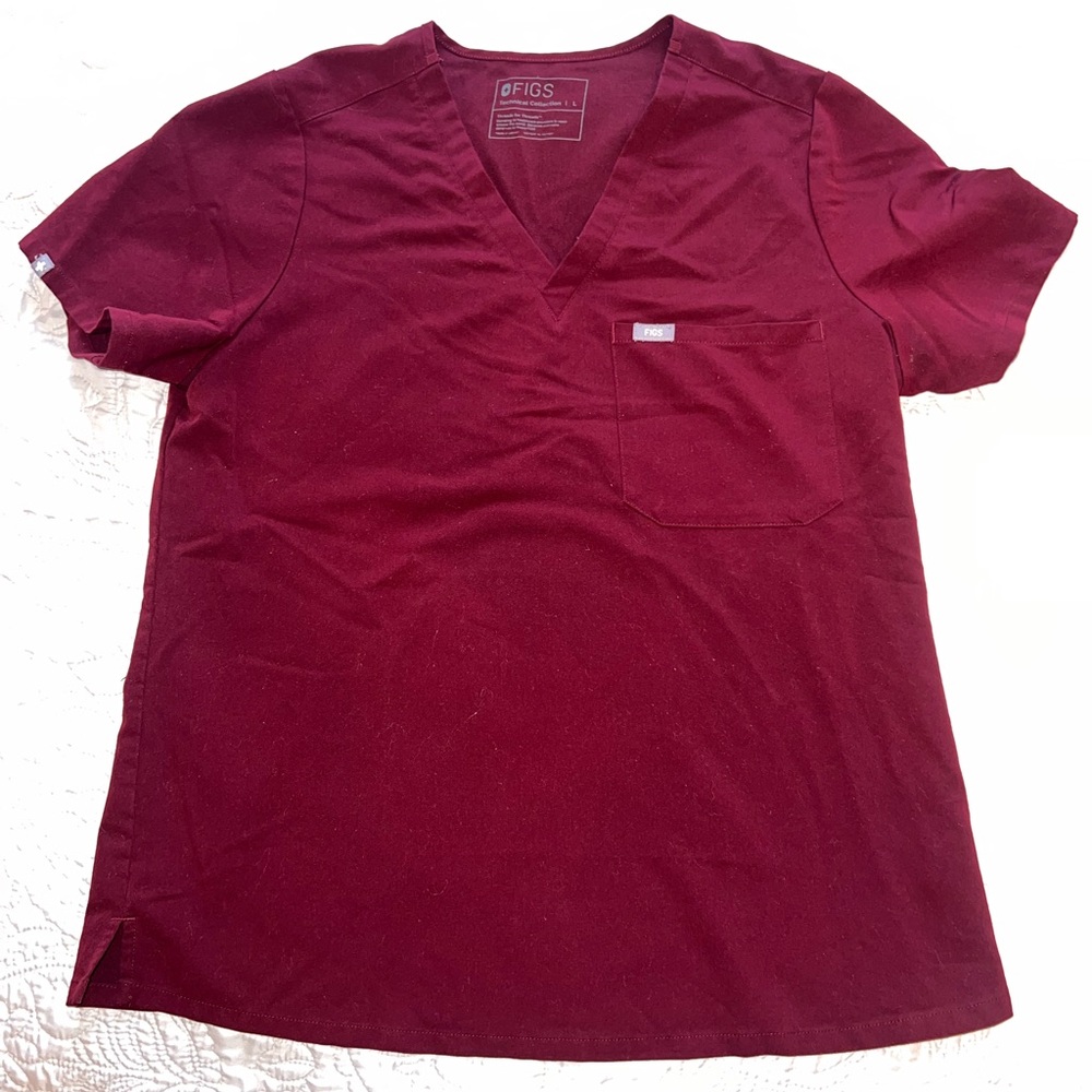 FIGS Women’s Burgundy Catarina One-Pocket Scrub Top; Size L